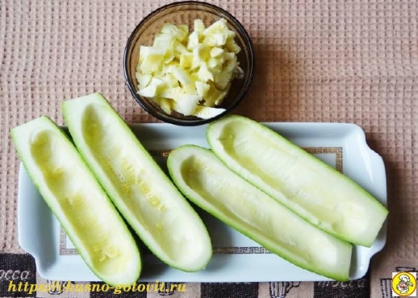 
Фаршированные кабачки лодочки в духовке с овощами	