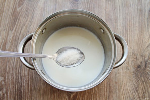 Кукурузная каша с черносливом