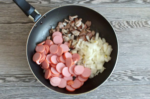 Солянка на говяжьем бульоне Солянка на говяжьем бульоне