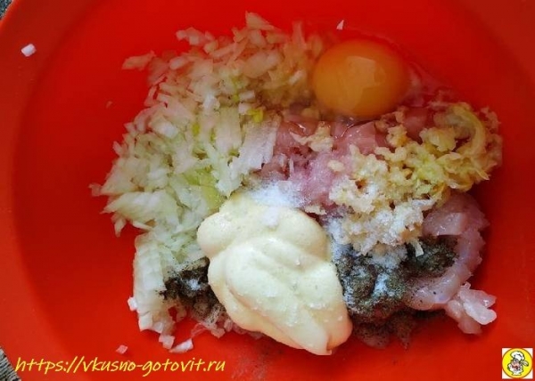 
Куриные рубленные котлеты — самые вкусные рецепты на сковороде	