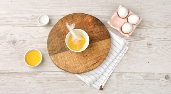 Салат с грудкой цыпленка, яйцом-пашот и соевым дрессингом, пошаговый рецепт с фото Салат с грудкой цыпленка, яйцом-пашот и соевым дрессингом, пошаговый рецепт с фото