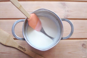 Белый соус с яйцом