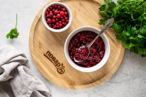 Шведский брусничный соус Шведский брусничный соус