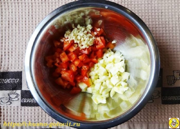 
Фаршированные кабачки лодочки в духовке с овощами	