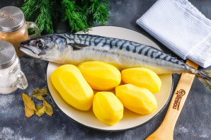 Скумбрия с картошкой в мультиварке