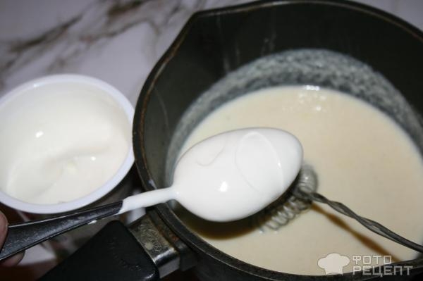 Рецепт: Баварский молочный десерт - с виноградом и орахами кешью