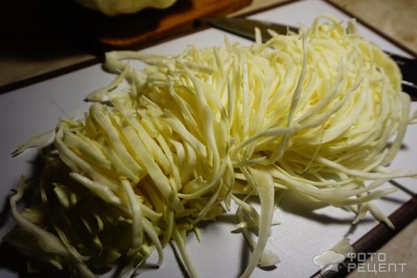 Рецепт: Гречневый бигос с индейкой - со свежей капустой Рецепт: Гречневый бигос с индейкой - со свежей капустой