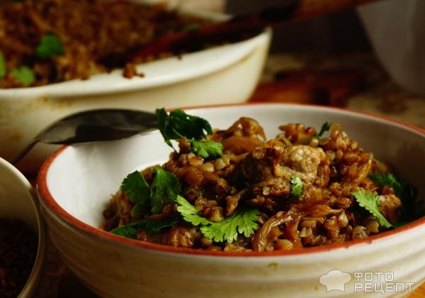 Рецепт: Гречневый бигос с индейкой - со свежей капустой Рецепт: Гречневый бигос с индейкой - со свежей капустой