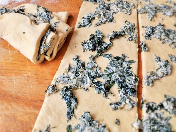Рецепт: Хлеб с зеленью и моцареллой - В традициях Италии
