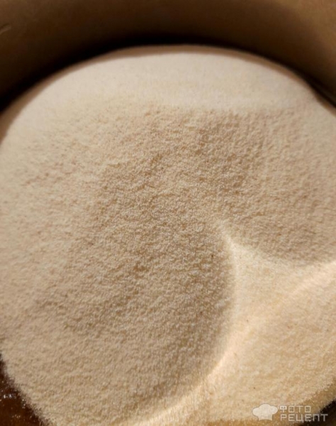 Рецепт: Коврижка постная с вареньем - С домашним яблочным вареньем. По вкусу как шарлотка. Постный рецепт.