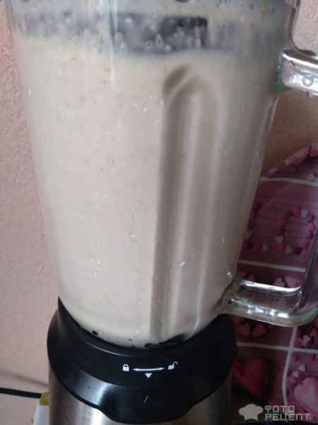 Рецепт: Овсяное молоко - с бананом и медом