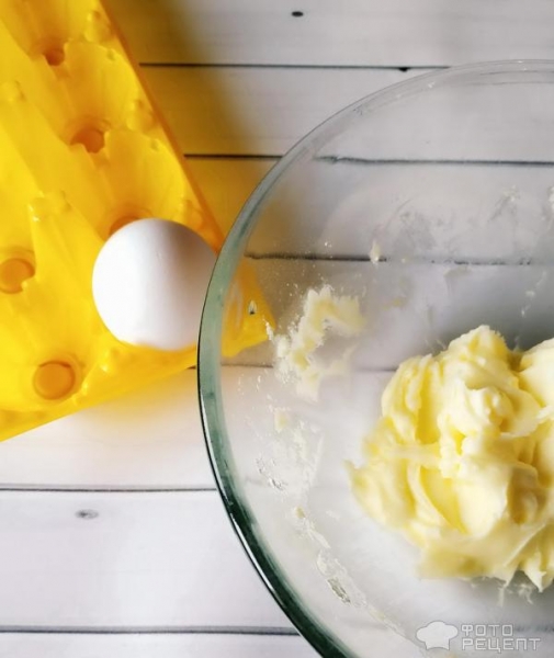 Рецепт: Пасхальные капкейки - ванильные с сахарными украшениями . Готовимся к Пасхе.