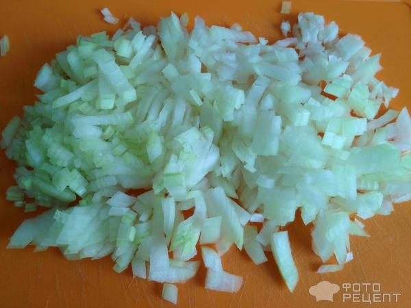 Рецепт: Салат с курицей - с сыром и сухариками