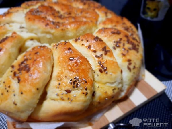 Рецепт: Сербский хлеб "Погачице" - Сербский хлеб «Ухо слона»