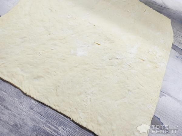 Рецепт: Сосиска в тесте - Любимая выпечка! Просто и питательно!)