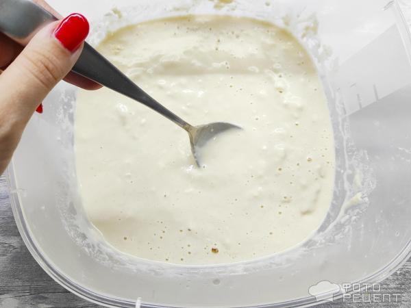 Рецепт: Сосиска в тесте - Любимая выпечка! Просто и питательно!)