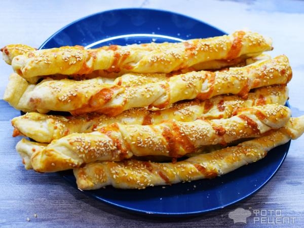 Рецепт: Сырные палочки с кунжутом - Мои затяжные жгутики!