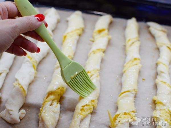 Рецепт: Сырные палочки с кунжутом - Мои затяжные жгутики!