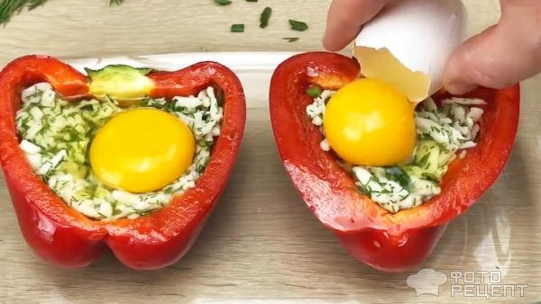 Рецепт: За печенные перцы с сыром в духовке - Сытный завтрак на скорую руку