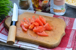 Слоеный салат с плавленым сыром