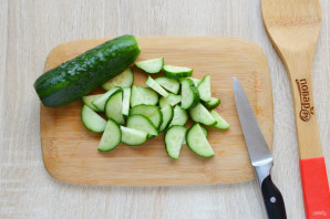 Салат с черемшой