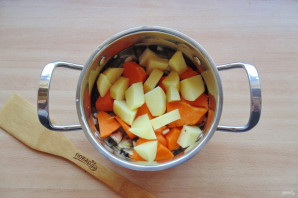 Тыквенный суп-пюре с шампиньонами