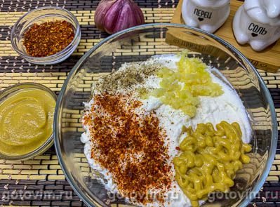 Гусь, фаршированный квашеной капустой 