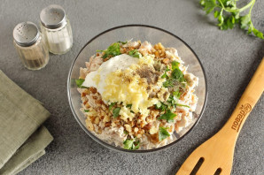 Диетический салат с фасолью