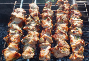 Шашлык с майонезом и лимоном Шашлык с майонезом и лимоном