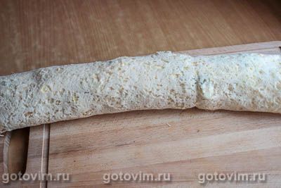 Пирог из лаваша с начинкой из сыра, зелени и вареных яиц