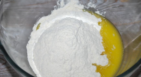 Мягкие брецели, фаршированные шоколадно-маковым тестом, пошаговый рецепт с фото