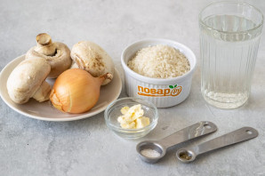 Рисовая каша с грибами