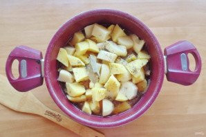 Жаркое с нудлями Жаркое с нудлями