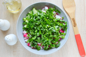 Салат с черемшой