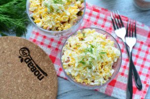 Слоеный салат из пекинской капусты