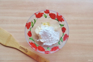 Яблочный пирог с белковым кремом