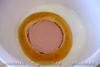 Фаршированные бублики с колбасой и сыром в духовке Фаршированные бублики с колбасой и сыром в духовке