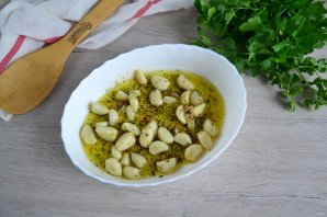 Курица "40 зубчиков чеснока"