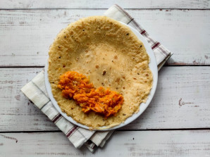 Блинчики с морковной начинкой