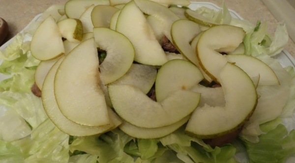 Салат из куриной печени и груши с маринованной вишней, пошаговый рецепт с фото Салат из куриной печени и груши с маринованной вишней, пошаговый рецепт с фото