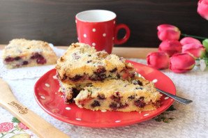 Насыпной пирог с ягодами Насыпной пирог с ягодами