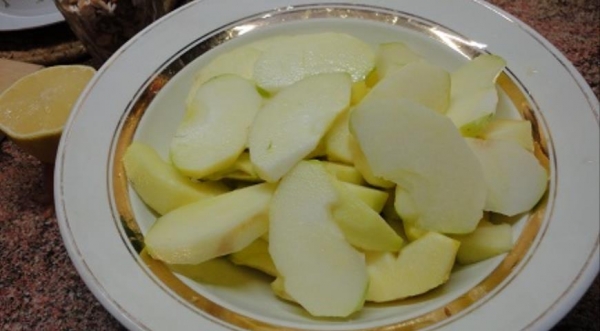 Хлебный яблочный пудинг по-крестьянски , пошаговый рецепт с фото