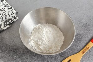 Пицца с сельдереем