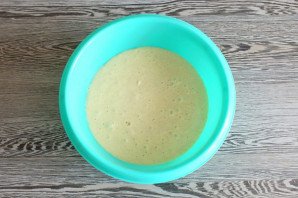 Шарлотка с ревенем