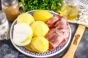 Тушеная картошка с козлятиной