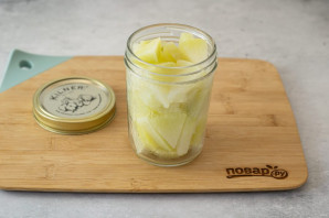 Маринованная кольраби