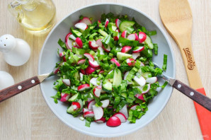 Салат с черемшой