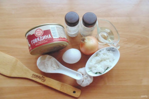 Котлеты из тушенки