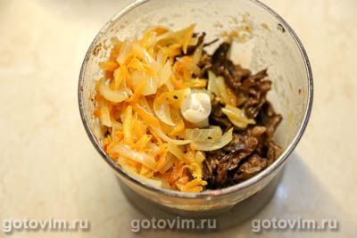 Овощные фрикадельки из нута с грибами