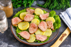 Салат с ростбифом Салат с ростбифом